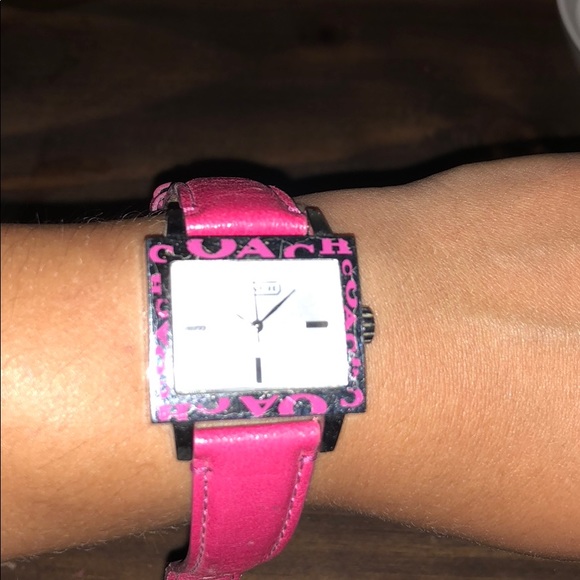 Coach watch - Picture 2 of 8